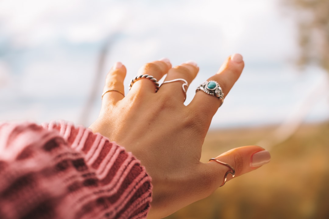 She Loves It: Discover the Perfect Gift for Her with New Rings