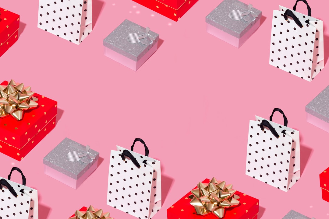 Celebrate Style and Sentiment: The Perfect Gifts for Gen Z Fashion Enthusiasts
